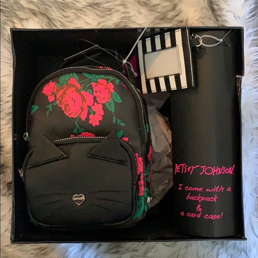 😻Betsy Johnson Cat Backpack😻